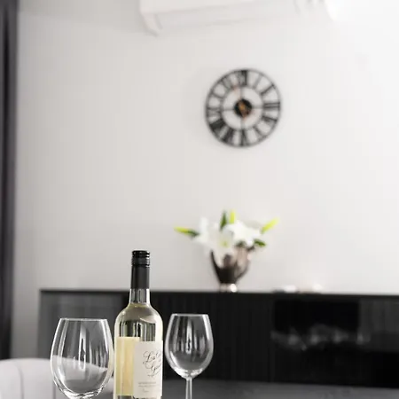 Luxus-appartments Neben Rhein & Reben 公寓