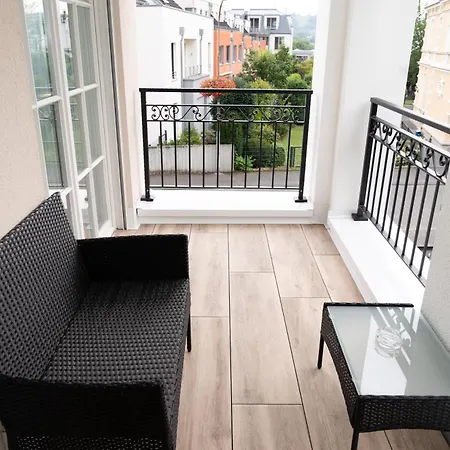 Luxus-appartments Neben Rhein & Reben Apartman *