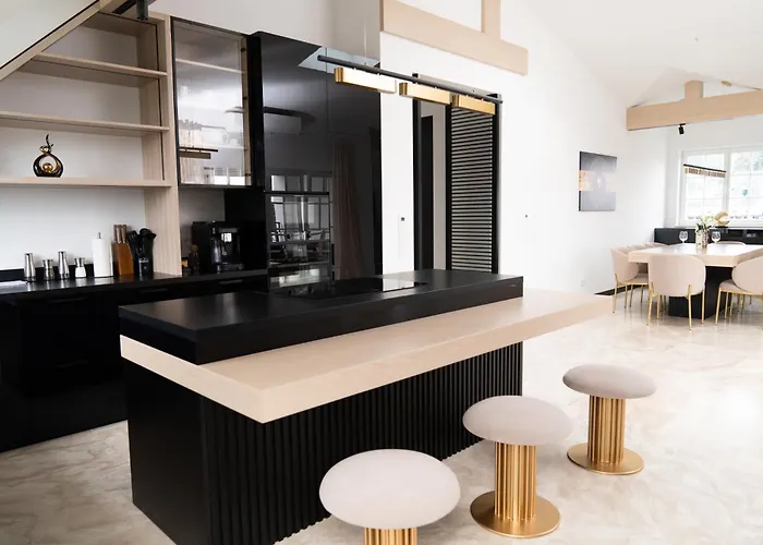 Luxus-appartments Neben Rhein & Reben * 莱茵河畔的巴特霍内夫